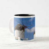 Mooie windmolens op het eiland Mykonos, Tweekleurige Koffiemok (Voorkant links)