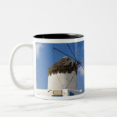 Mooie windmolens op het eiland Mykonos, Tweekleurige Koffiemok (Links)