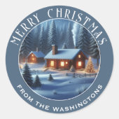 Mooie Winter Cabin Gepersonaliseerde Kerstmis Ronde Sticker (Voorkant)