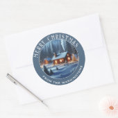 Mooie Winter Cabin Gepersonaliseerde Kerstmis Ronde Sticker (Envelop)