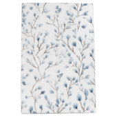 Mooie witte blauwe bloemige bruiloftsontvangst medium cadeauzakje (Voorkant)