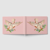 mooie witte duif met kraag in zijn mond gastenboek (Volledig)