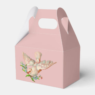 mooie witte duif met takje in de bek bedankdoosjes
