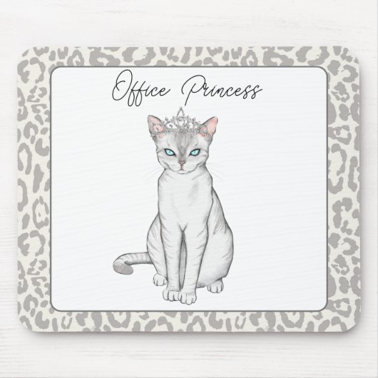 Mooie witte kat met prinses kroon mousepad muismat (Voorkant)