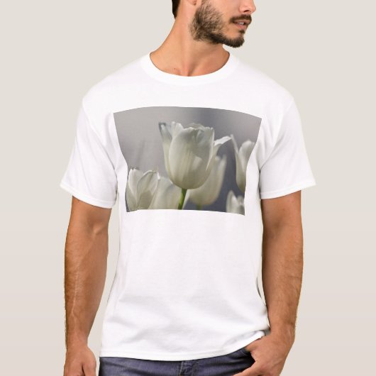 Mooie Witte Lentetulpen T-shirt (Voorkant)