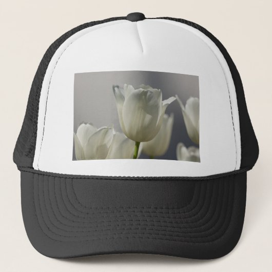 Mooie, witte lentetypes trucker pet (Voorkant)