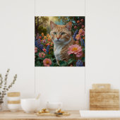 Mooie witte oranje kat in bloementuin poster (Keuken)
