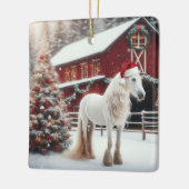 Mooie witte paarden, kerstboom en schuur keramisch ornament (Links)