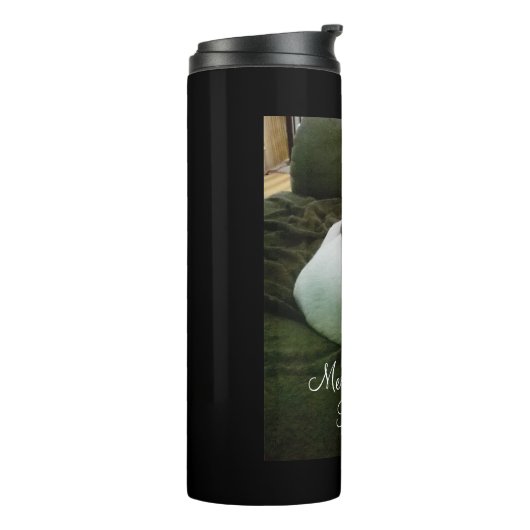 Mooie witte puppy Dog vervloekt kerstmis Thermosbeker (Gedraaid links)