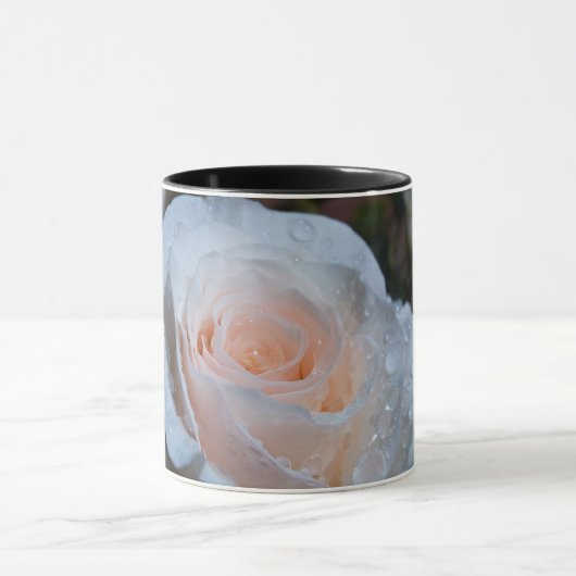 Mooie witte rozen mok (Midden)