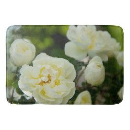 Mooie witte rozen voor positieve vibes badmat