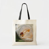mooie witte rozenbloem en ladybug tote bag (Voorkant)