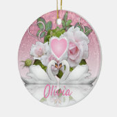 Mooie witte zwanen - Personaliseren Keramisch Ornament (Links)