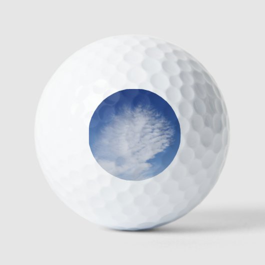 Mooie wolk golfballen (Voorkant)