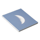 Mooie wrijvingsmotor op daglicht notitieblok (Schuin)