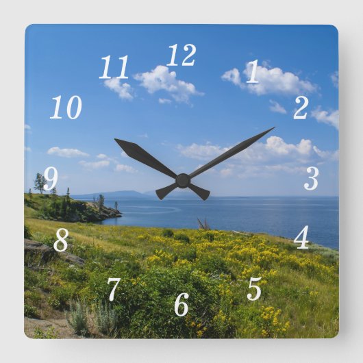 Mooie Yellowstone Lake Wall Clock Vierkante Klok (Voorkant)