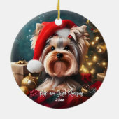 Mooie Yorkshire Terrier met Kerstmannenmuts Keramisch Ornament (Achterkant)