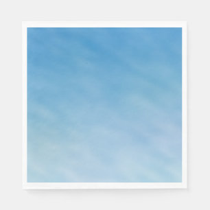 Mooie zachte blauwe lucht met dromerige wolken servetten