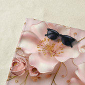 Mooie zachte roze pastelbloem strandlaken (In situ)