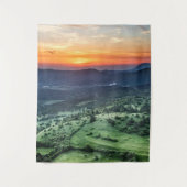 Mooie zonsondergang achter groene velden wandkleed (Voorkant)