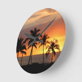 Mooie zonsondergang bij het strand ronde klok (Hoek)
