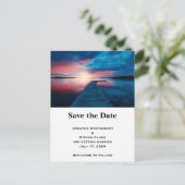 Mooie zonsondergang op een Calm Lake Save the Date Uitnodiging Briefkaart (Staand voorkant)