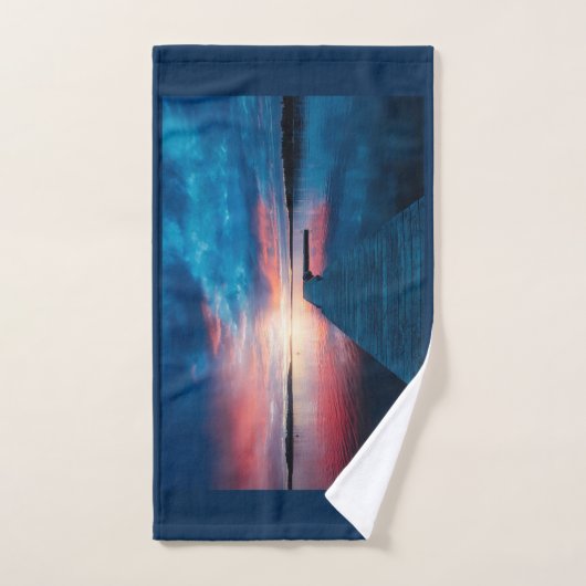 Mooie zonsondergang op een rustig meer handdoek (Handdoek)