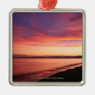 Mooie zonsondergang op het strand metalen ornament
