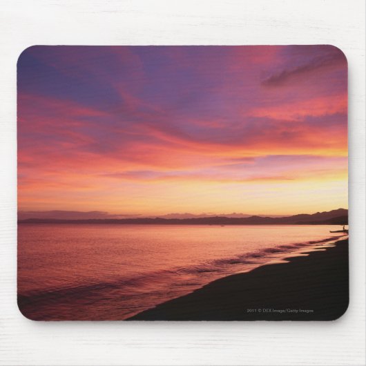 Mooie zonsondergang op het strand muismat (Voorkant)