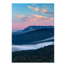 Mooie zonsopgang uitzicht op Nanos vanuit Šilentab
