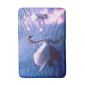 Mooie zwaan in het meer badmat (Voorkant Verticaal)