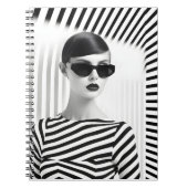 Mooie zwart-wit vrouwen kunstportret notitieboek (Voorkant)