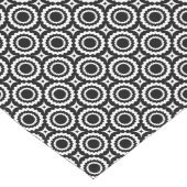 Mooie zwart-wit zigzag cirkelontwerp lange tafelloper (Hoek)