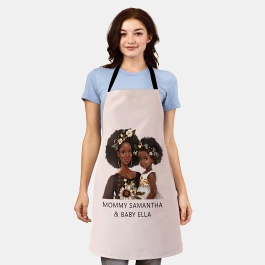 Mooie zwarte moeder en dochter (11) schort (Gedragen)