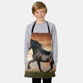 Mooie zwarte paard schort (Gedragen)