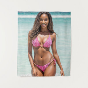 Mooie zwarte vrouw in roze bikini wandkleed