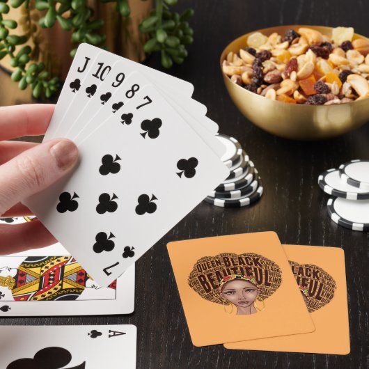 Mooie zwarte vrouw pokerkaarten (Insitu)