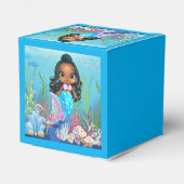 Mooie zwarte zeemeermin spelen in het zee bedankdoosjes (Achterkant)