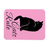 Mooie Zwarte Zittende Kat met "Katten Regel" Tekst Magneet (Horizontaal)