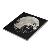 Moon achter donkere bladeren tegeltje (Zijkant)