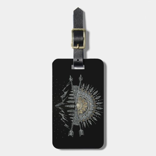 Moon and Stars Night Sky Mountain Range Mandala Bagagelabel (Voorkant verticaal)