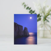Moon At Dusk Perce Rock Gaspe Coast Quebec Briefkaart (Staand voorkant)