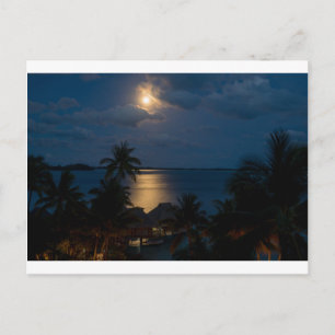 Moon bora bora briefkaart
