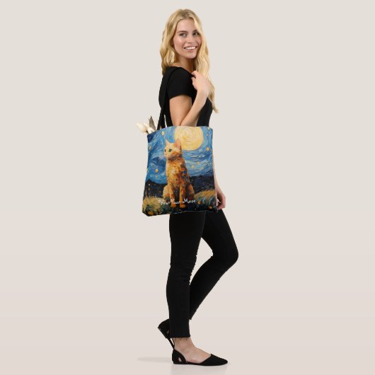 Moon Glow Cat Midnight Muse gepersonaliseerd Tote Bag (Op model)