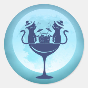 Moon heeft cocktails met feestkatten ronde sticker
