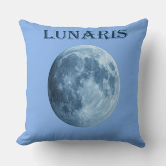 MOON KUSSEN