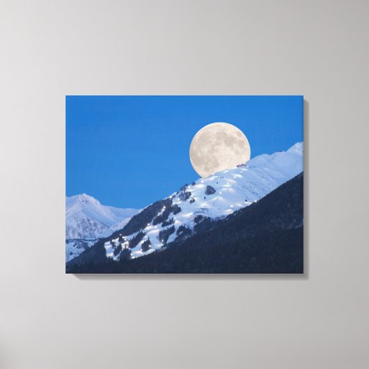 Moon Over Alyeska Ski Resort Alaska Canvas Afdruk (Voorkant)