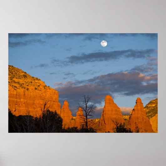 Moon Over Sedona, Arizona 2222 Poster (Voorkant)