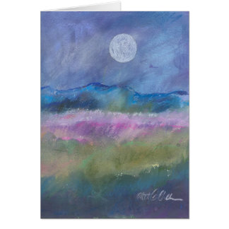 Moon over woestijngebied.