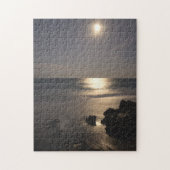 Moon rijst over zee legpuzzel (Verticaal)